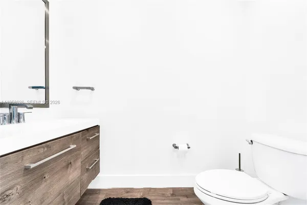 $3,200 | 92 Southwest 3rd Street, Unit 3108, Miami, FL 33130