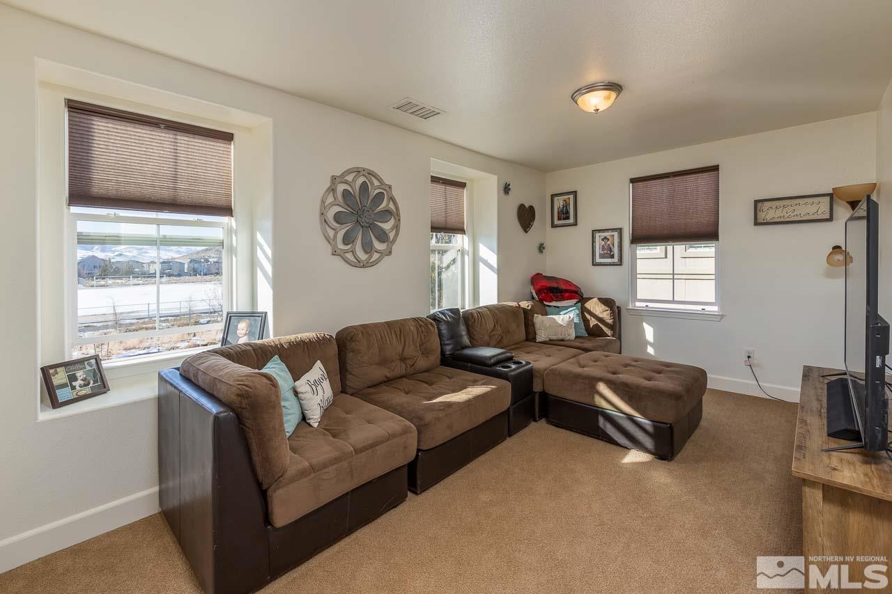 9150 Sunrock Road Reno, NV 89521 - Photo 5 of 19 a living room with furniture and a window