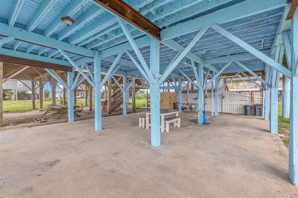 $375,000 | 122 Beach Boulevard, Cameron, LA 70631