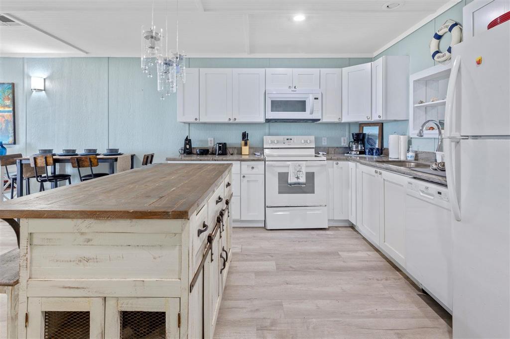 122 Beach Boulevard Cameron, LA 70631 - Photo 5 of 17