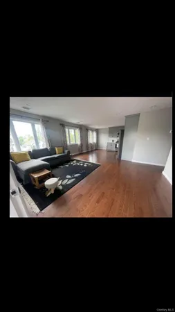 $3,600 | 84 Commonwealth Avenue, Merrick, NY 11566