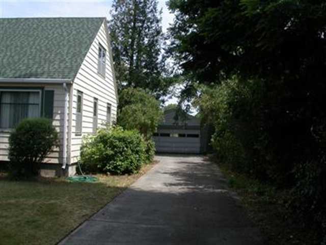 2922 North Locust Road Spokane, WA 99206 - Photo 1 of 8