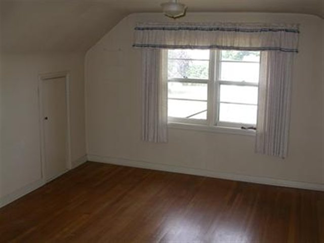 2922 North Locust Road Spokane, WA 99206 - Photo 6 of 8