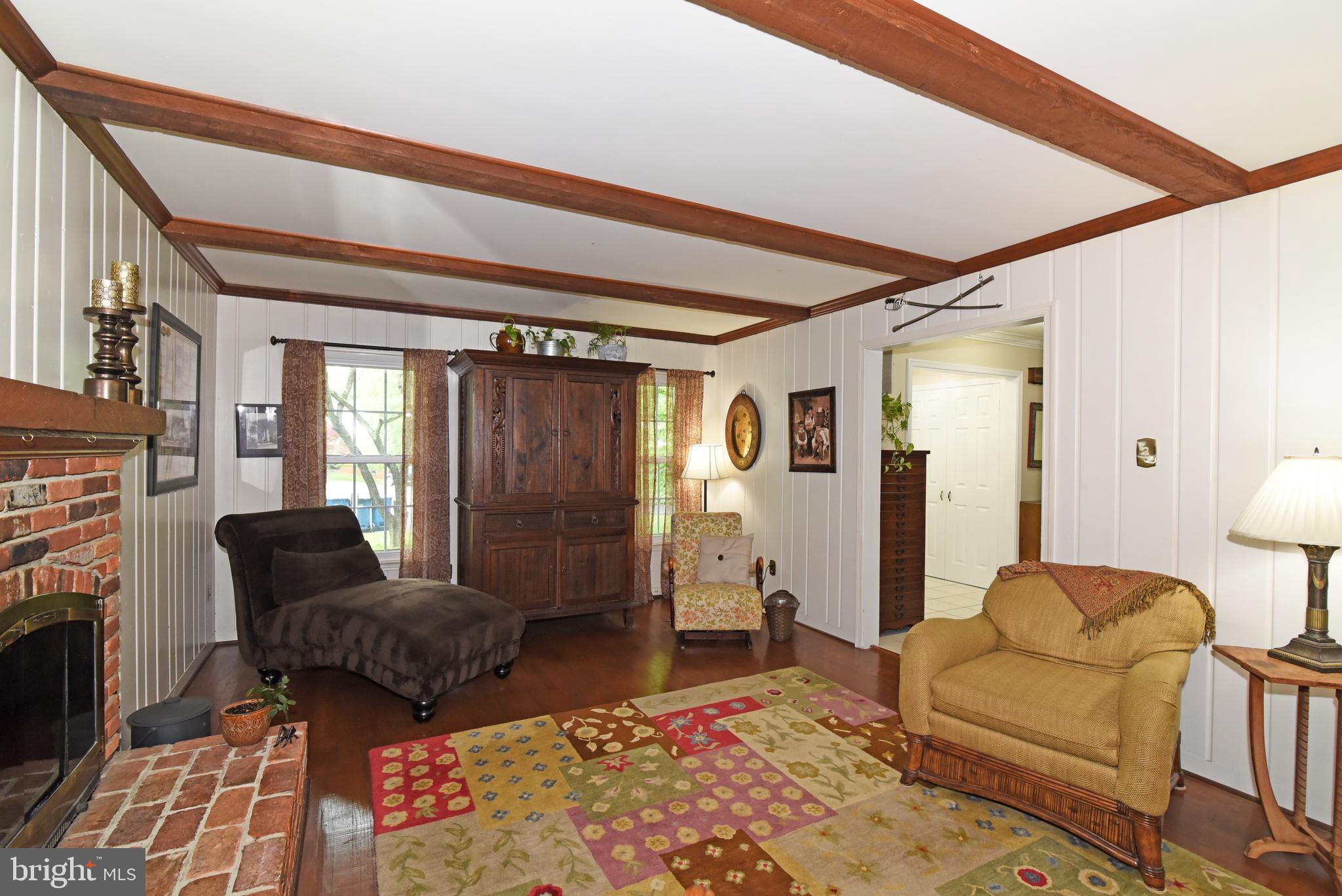 1718 Saddle Ridge Court Vienna, VA 22182 - Photo 15 of 45 Charming family room for special gatherings