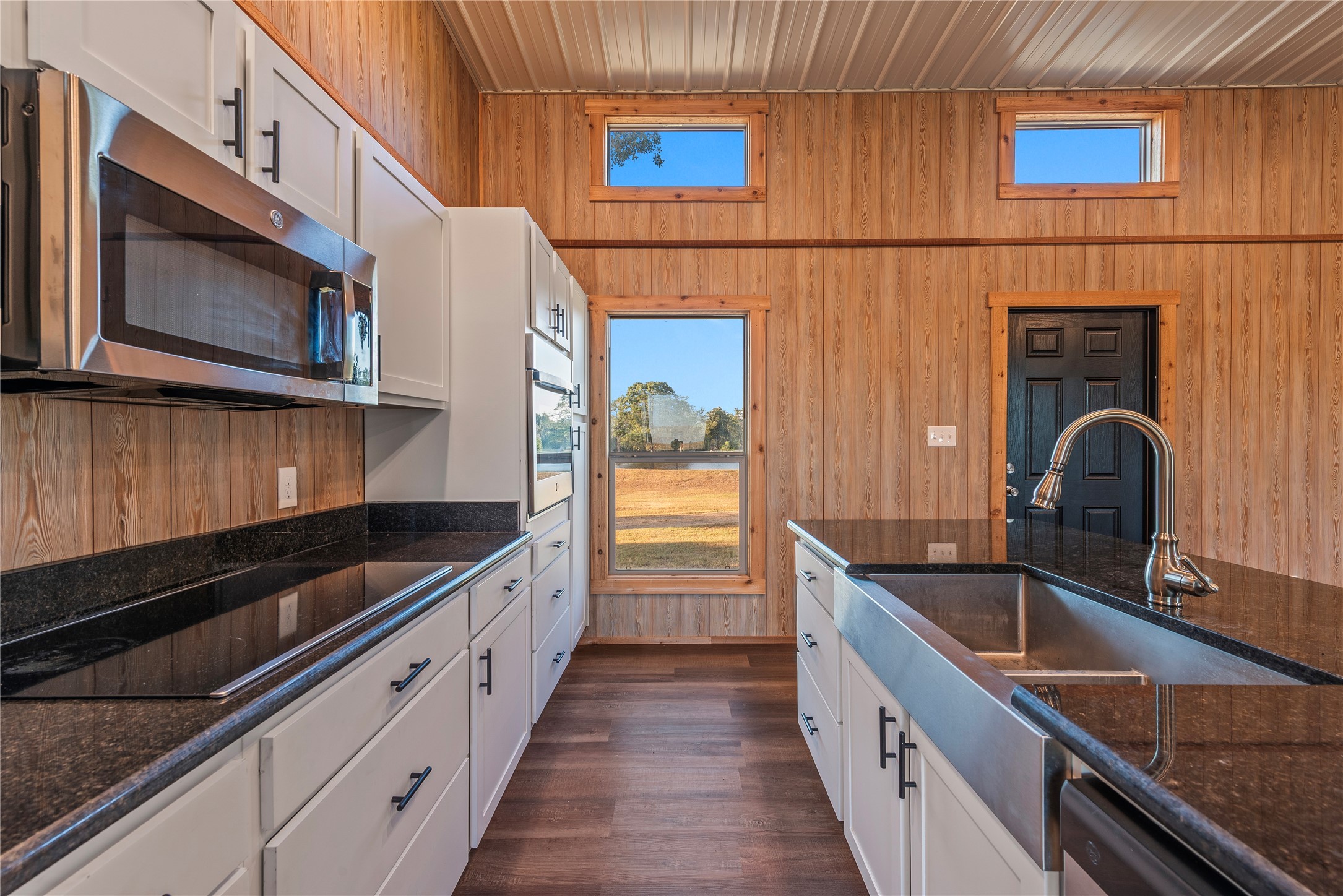 3677 Reinhardt Road Bellville, TX 77418 - Photo 11 of 41