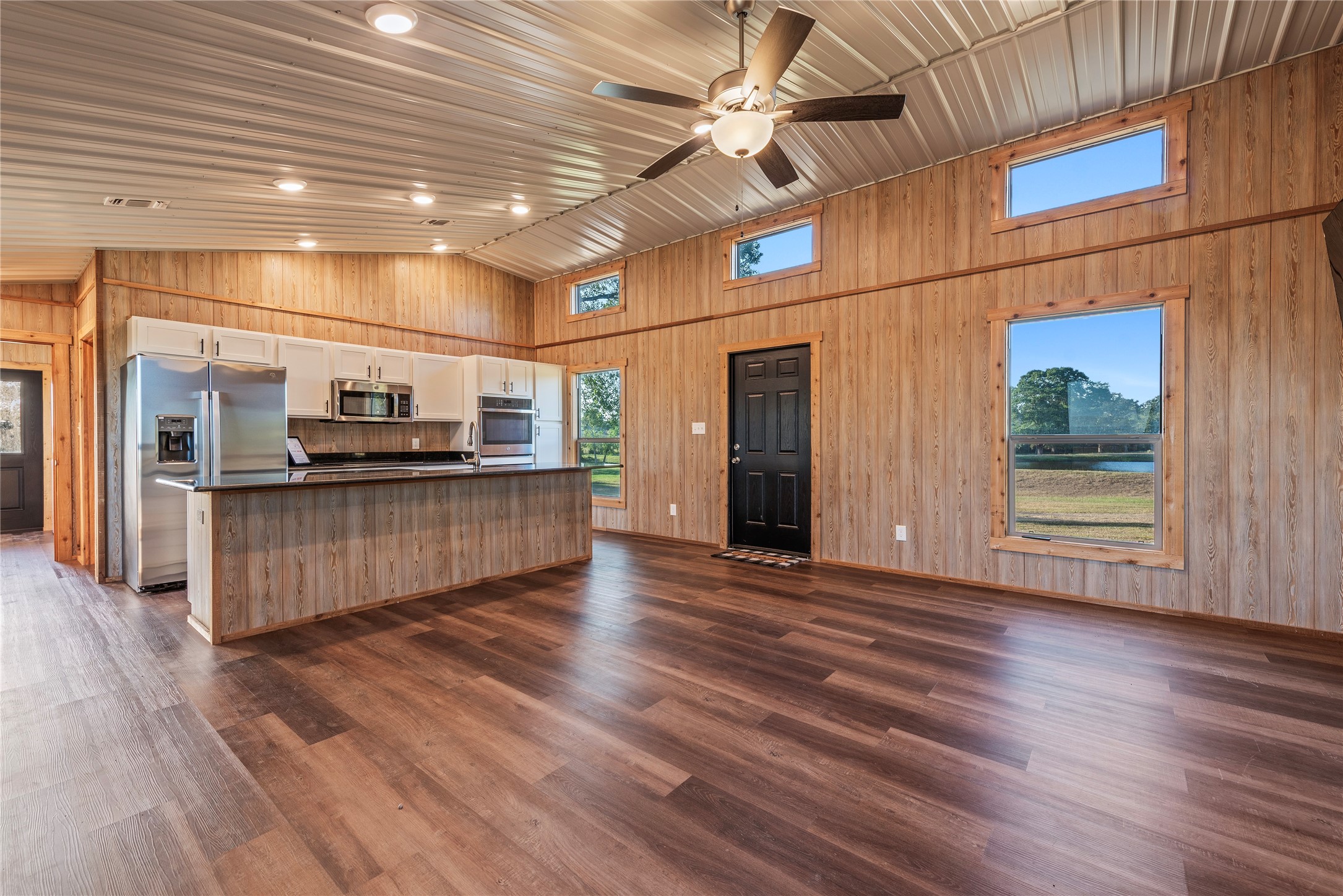 3677 Reinhardt Road Bellville, TX 77418 - Photo 14 of 41