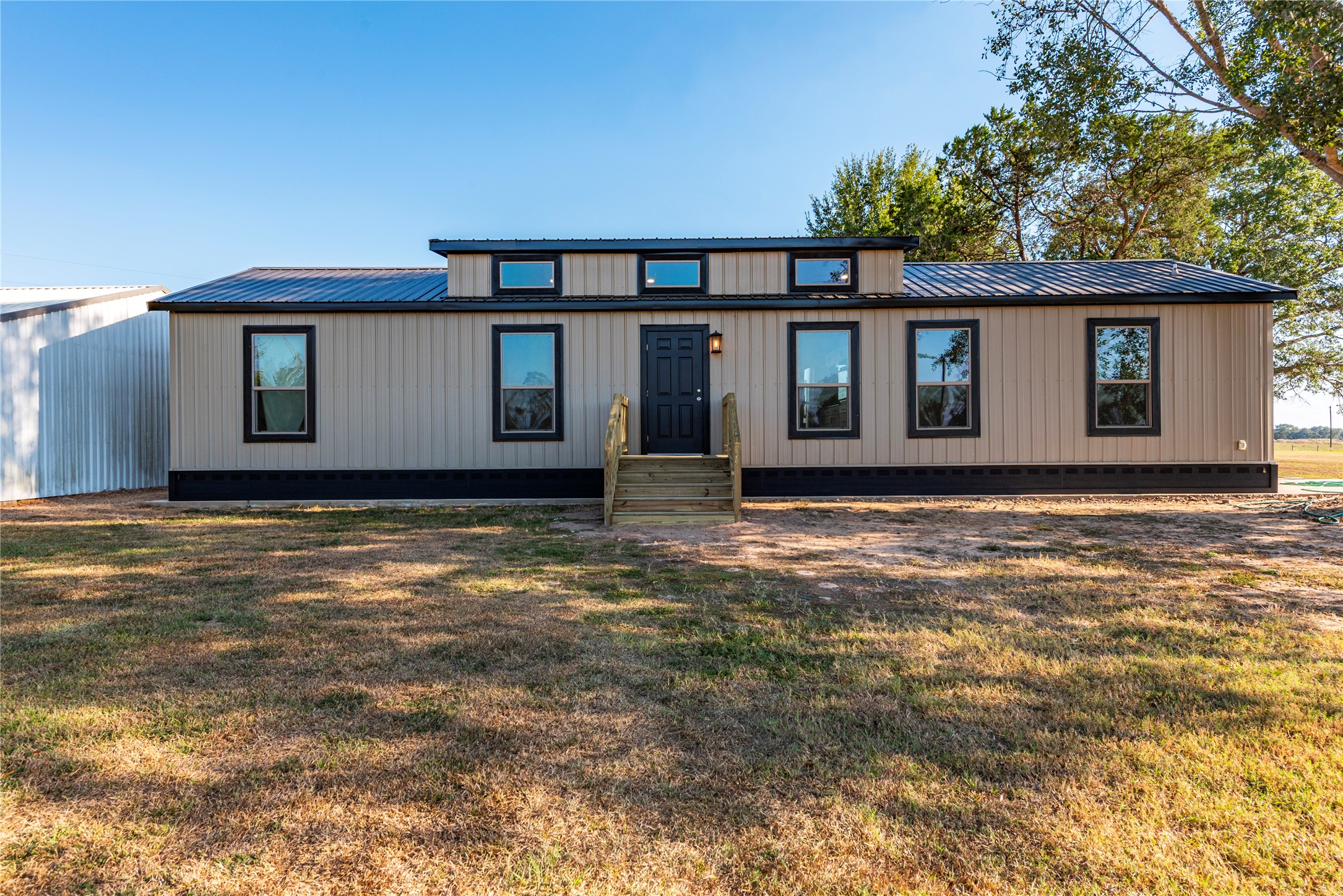 3677 Reinhardt Road Bellville, TX 77418 - Photo 9 of 41