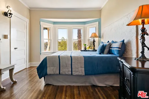 $3,100,000 | 207 Ocean Ave Extension, Santa Monica, CA 90402
