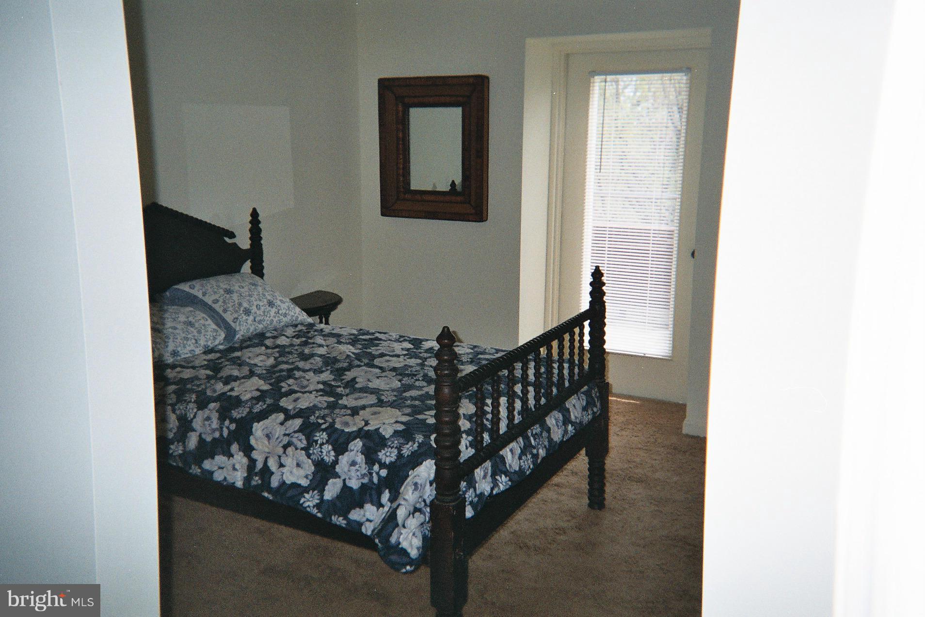 5712 Roland Avenue, Unit 3C Baltimore, MD 21210 - Photo 13 of 17 Bedroom