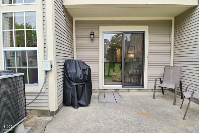 $2,000 | 9477 Aberdare Drive, Indianapolis, IN 46250