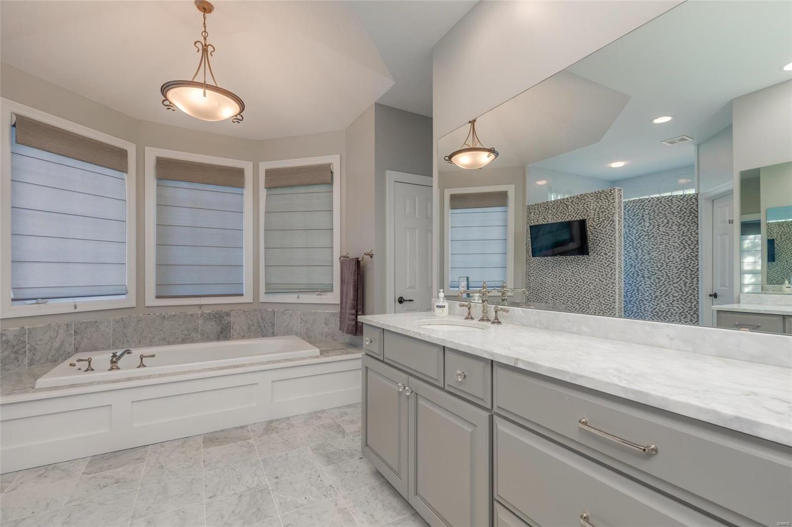 16667 Anna's Way Wildwood, MO 63005 - Photo 32 of 79