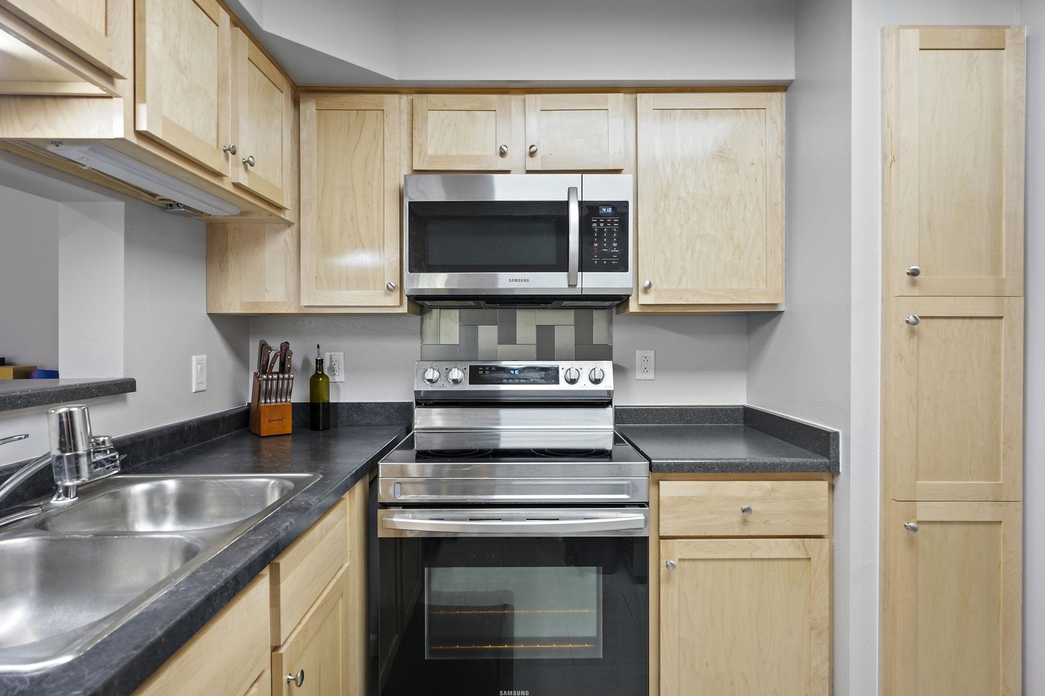 7102 Flagship, Unit 2 Madison, WI 53719 - Photo 3 of 26