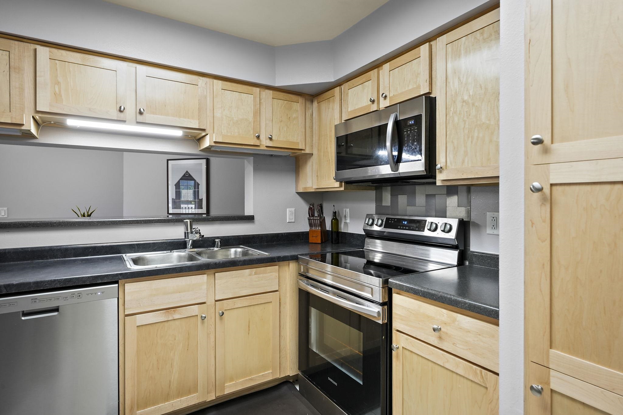 7102 Flagship, Unit 2 Madison, WI 53719 - Photo 7 of 26