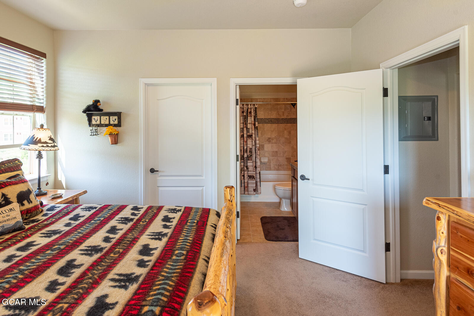 160 Village Road, Unit F206 Granby, CO 80446 - Photo 14 of 28 160VillageF206-13