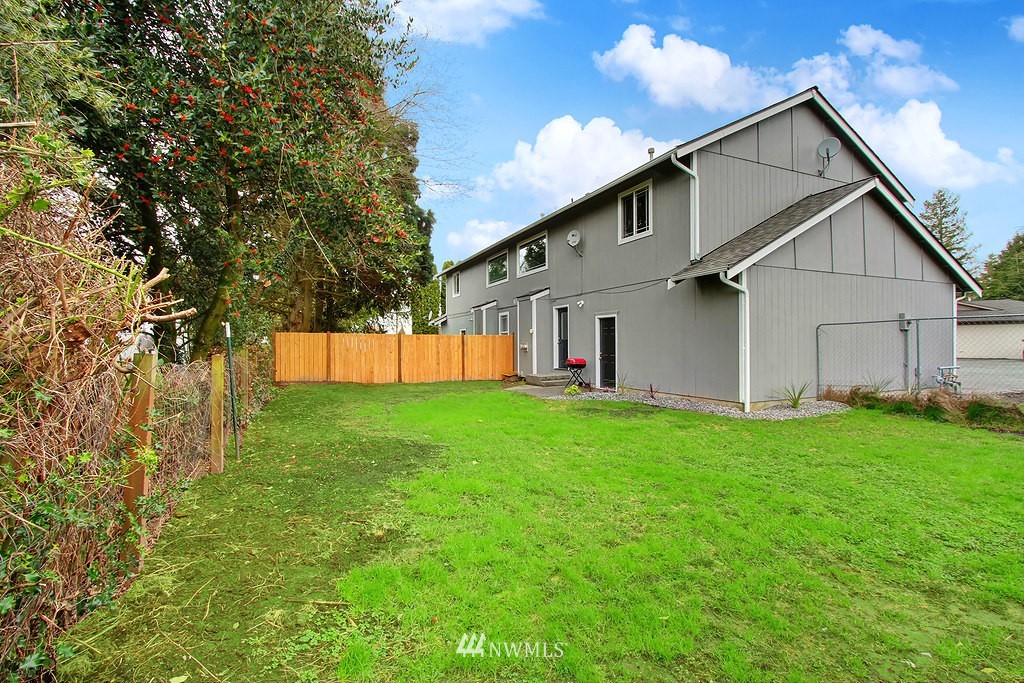 423 Rowland Road Sedro-Woolley, WA 98284 - Photo 17 of 17 Gallery Image 17