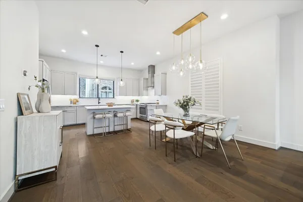 $539,999 | 1122 Thompson Street, Houston, TX 77007