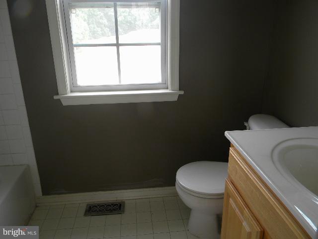 10006 Paxton Road Randallstown, MD 21133 - Photo 16 of 19 Bath