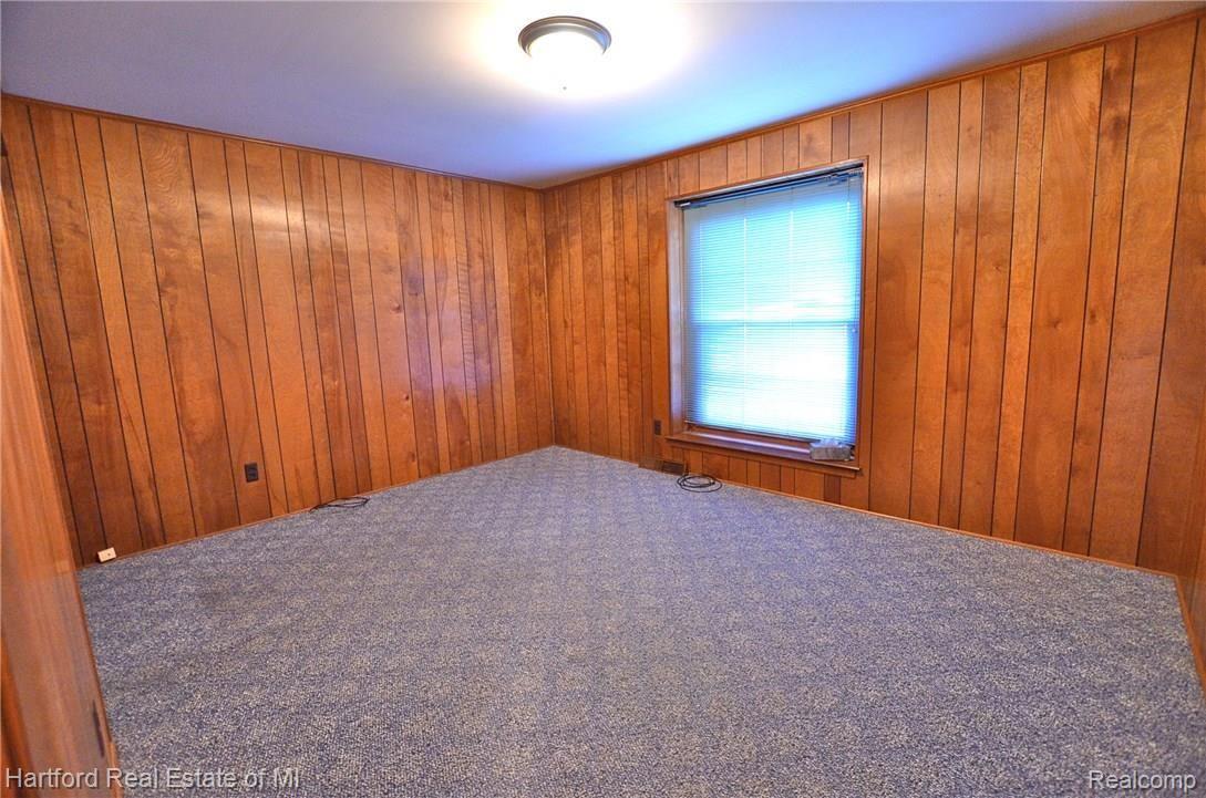 36257 Congress Road Farmington, MI 48335 - Photo 10 of 19 DSC_1106.JPG