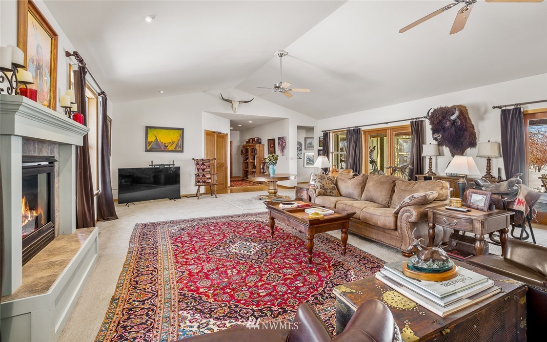 5452 Cove Road Ellensburg, WA 98926 - Photo 11 of 40 Gallery Image 11