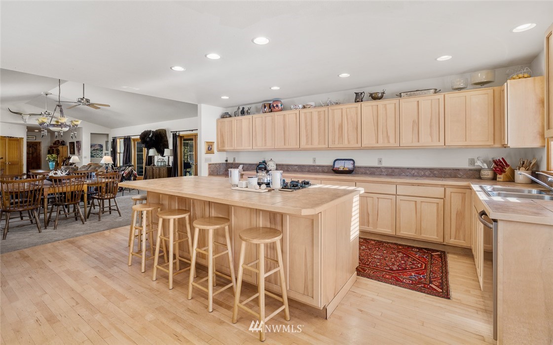 5452 Cove Road Ellensburg, WA 98926 - Photo 16 of 40 Gallery Image 16