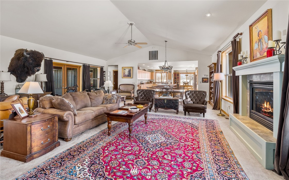 5452 Cove Road Ellensburg, WA 98926 - Photo 8 of 40 Gallery Image 8