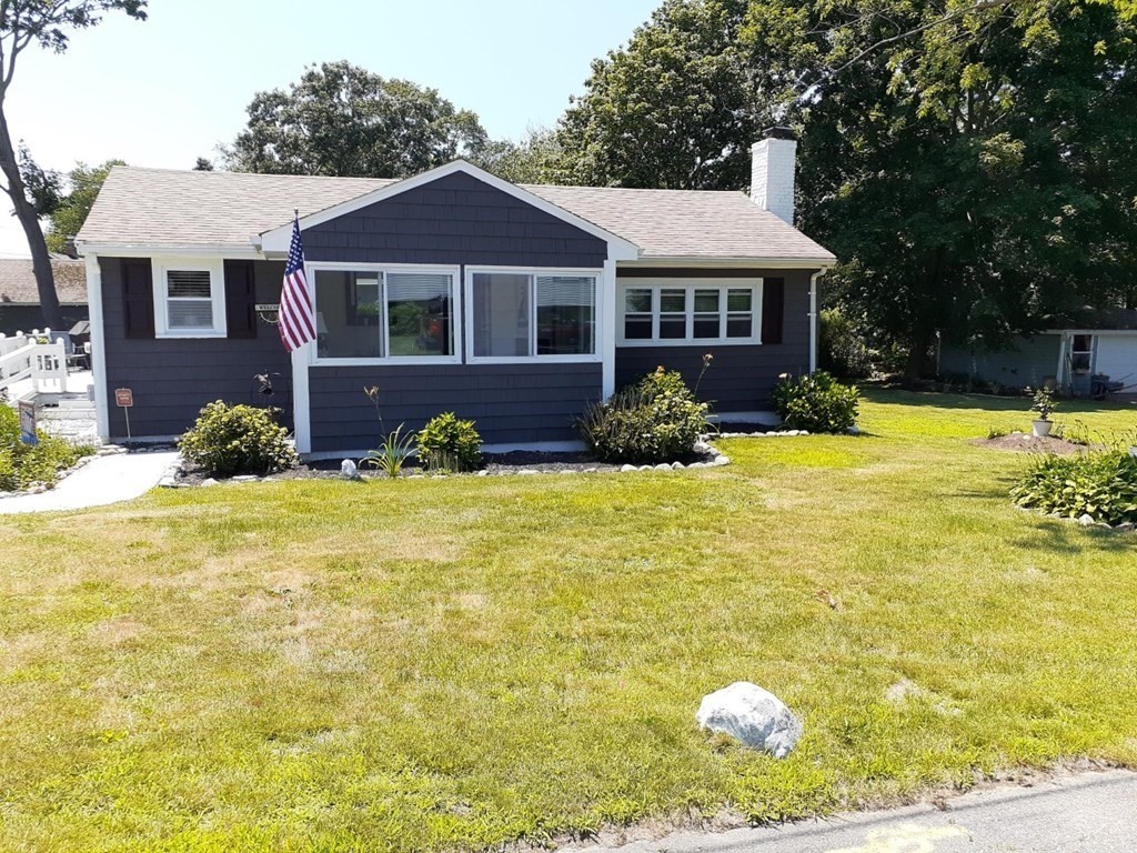 173 Arnold Road Marshfield, MA 02050 - Photo 3 of 33 Gallery Image 3