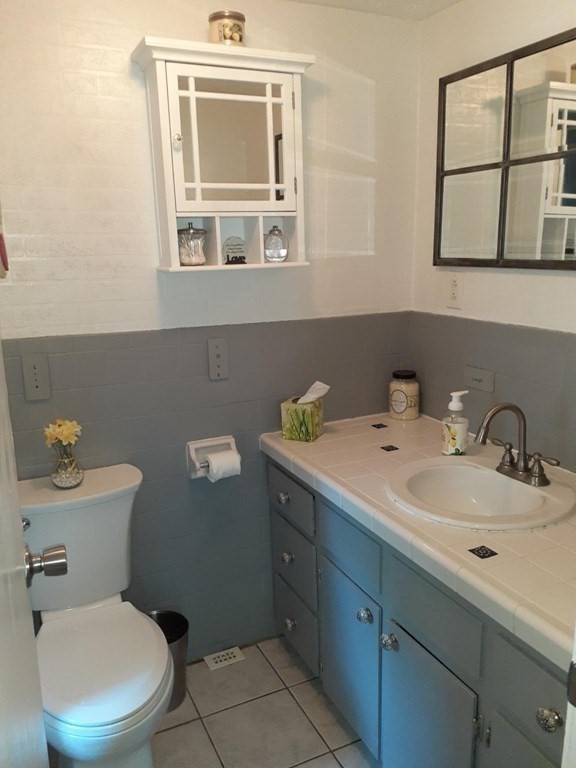 173 Arnold Road Marshfield, MA 02050 - Photo 32 of 33 Gallery Image 32