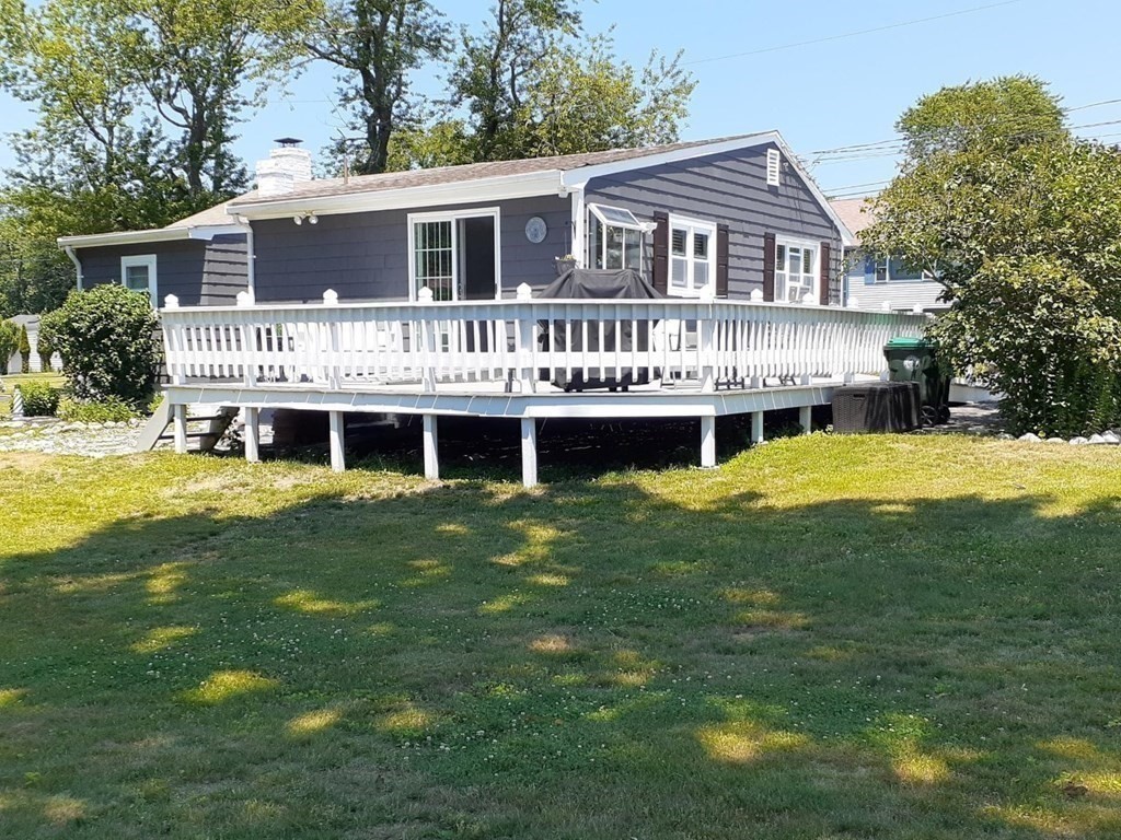 173 Arnold Road Marshfield, MA 02050 - Photo 6 of 33 Gallery Image 6