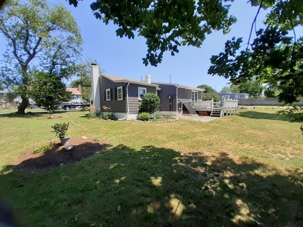 173 Arnold Road Marshfield, MA 02050 - Photo 8 of 33 Gallery Image 8