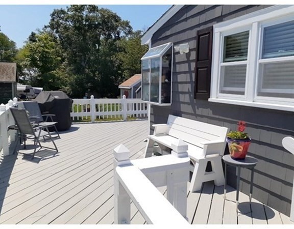 173 Arnold Road Marshfield, MA 02050 - Photo 10 of 33 Gallery Image 10
