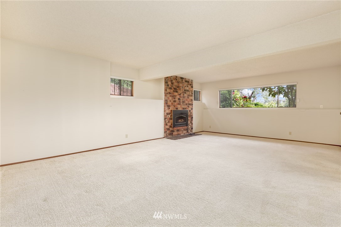 324 221st Street Southwest Bothell, WA 98021 - Photo 17 of 25