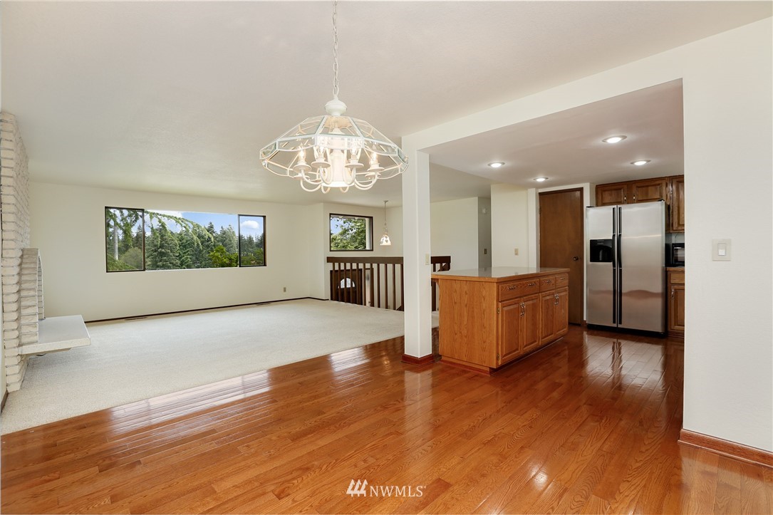 324 221st Street Southwest Bothell, WA 98021 - Photo 7 of 25
