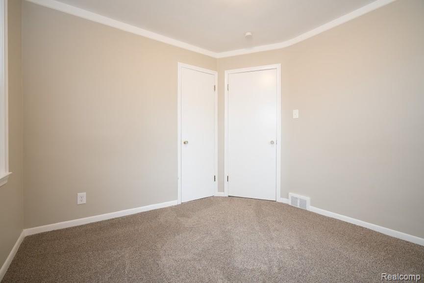 8584 Harding Center Line, MI 48015 - Photo 12 of 43
