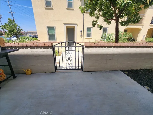 a view of a house with a outdoor space