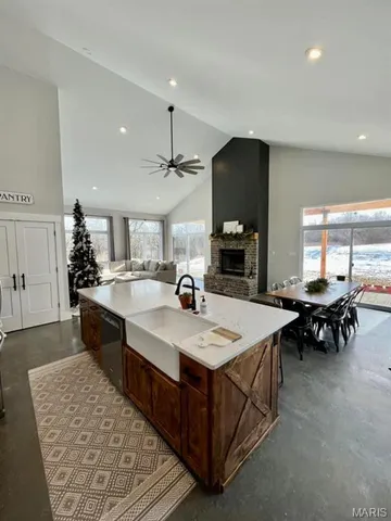 $699,900 | 29100 Monroe Road 436, Paris, MO 65275