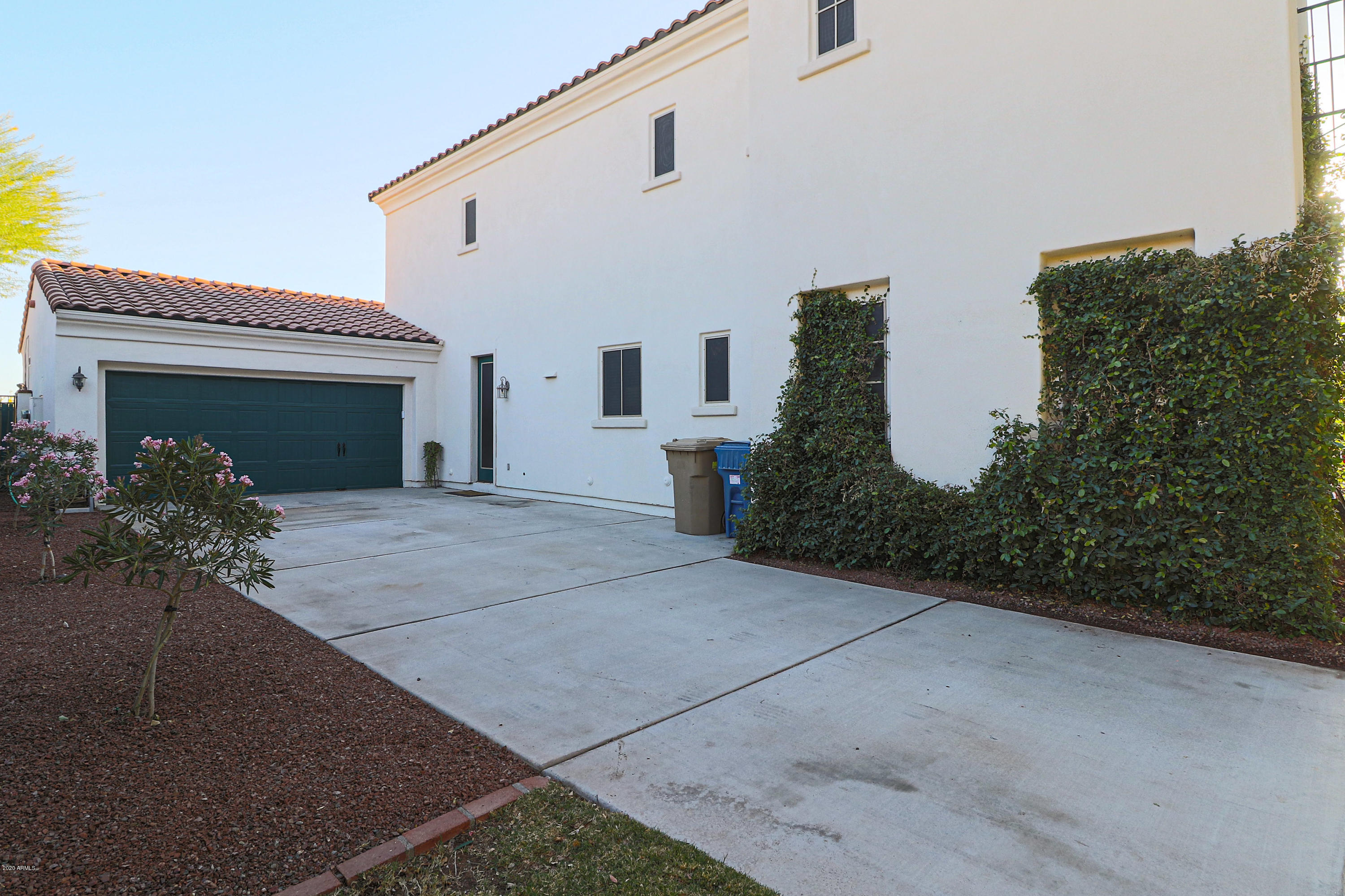 20791 West Ridge Road Buckeye, AZ 85396 - Photo 4 of 44 A (3)