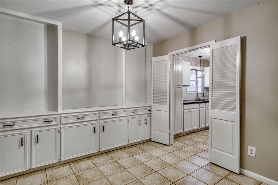 1212 Ridgefield Circle South College Station, TX 77840 - Photo 6 of 23