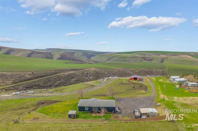 $450,000 | 31831 Lonesome Hollow Lane, Lapwai, ID 83540