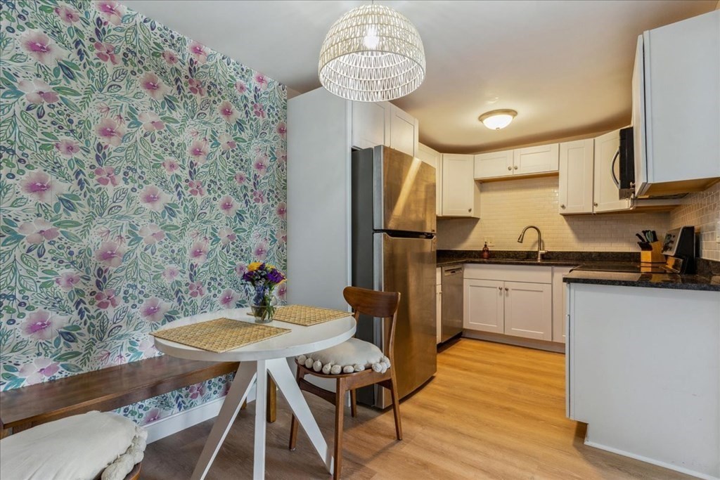 124 Addison Street, Unit 10 Chelsea, MA 02150 - Photo 5 of 25 Gallery Image 5