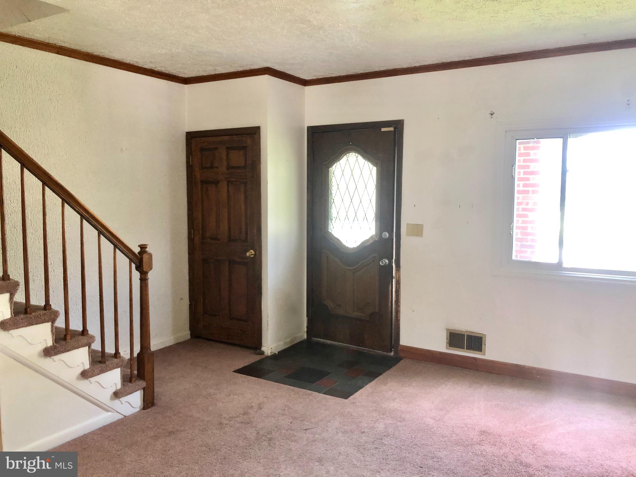 8222 North Boundary Road Baltimore, MD 21222 - Photo 5 of 24