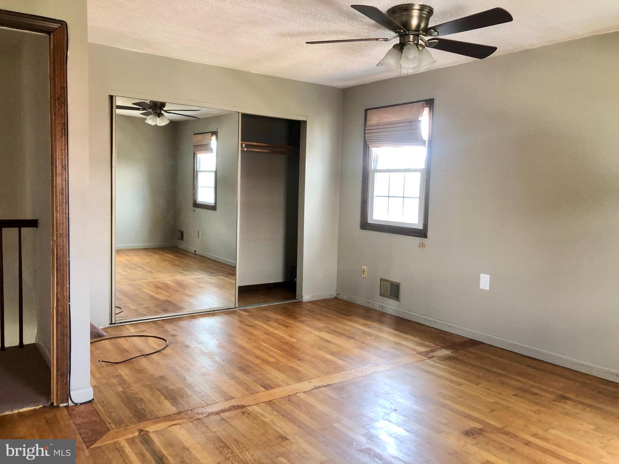 8222 North Boundary Road Baltimore, MD 21222 - Photo 7 of 24