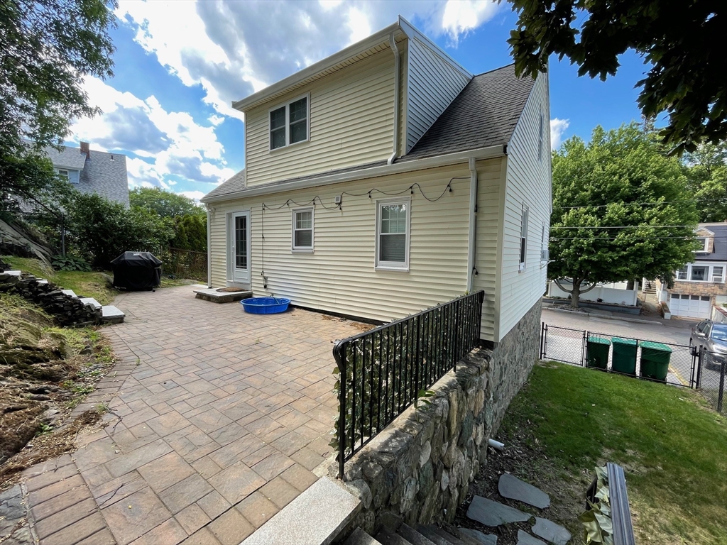 20 Oak Road Medford, MA 02155 - Photo 27 of 28