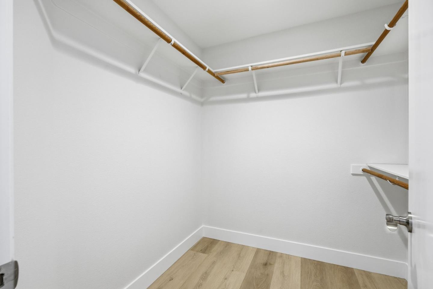 1242 Wagon Way Gilroy, CA 95020 - Photo 29 of 48