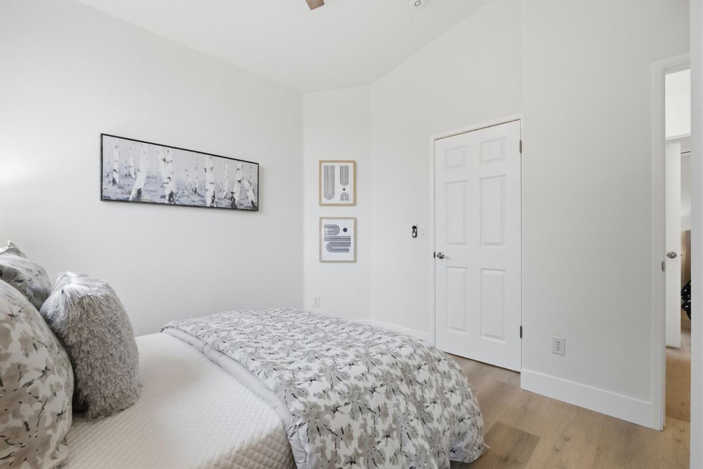 1242 Wagon Way Gilroy, CA 95020 - Photo 34 of 48