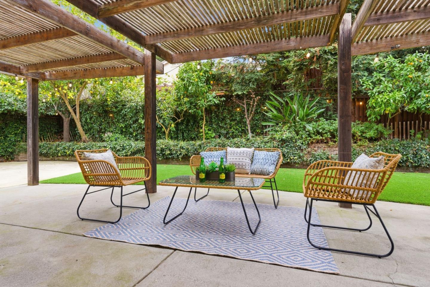 1242 Wagon Way Gilroy, CA 95020 - Photo 35 of 48