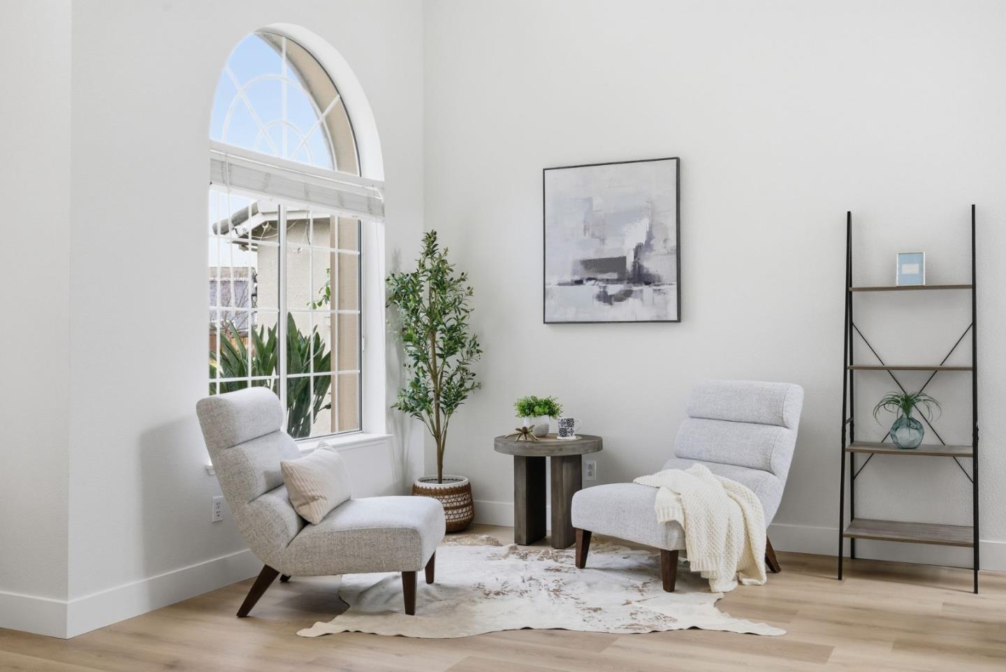 1242 Wagon Way Gilroy, CA 95020 - Photo 9 of 48