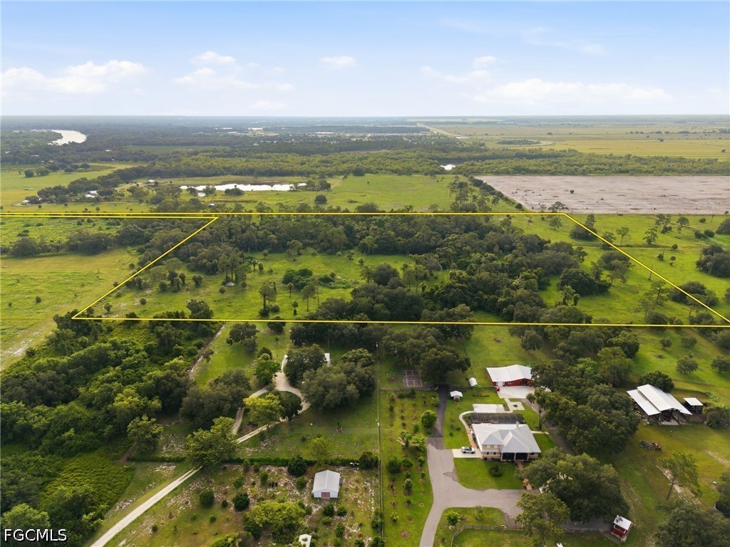 3291 Fort Denaud Road LaBelle, FL 33935 - Photo 3 of 25 Gallery Image 3