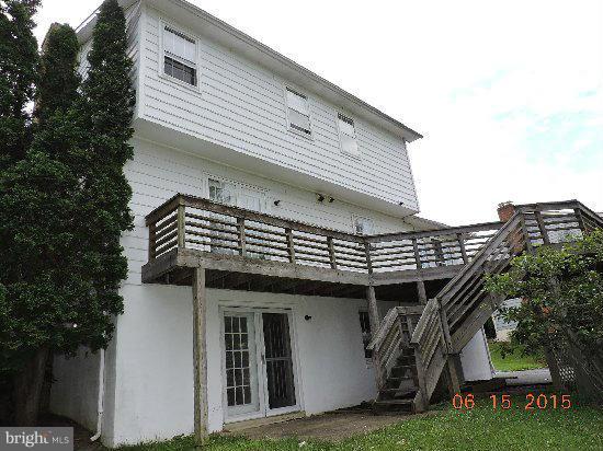 13824 Poplar Tree Road Chantilly, VA 20151 - Photo 16 of 18 Exterior (Rear)