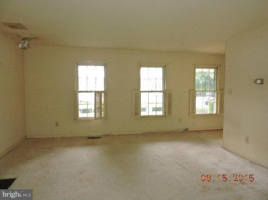 13824 Poplar Tree Road Chantilly, VA 20151 - Photo 5 of 18 Family Room