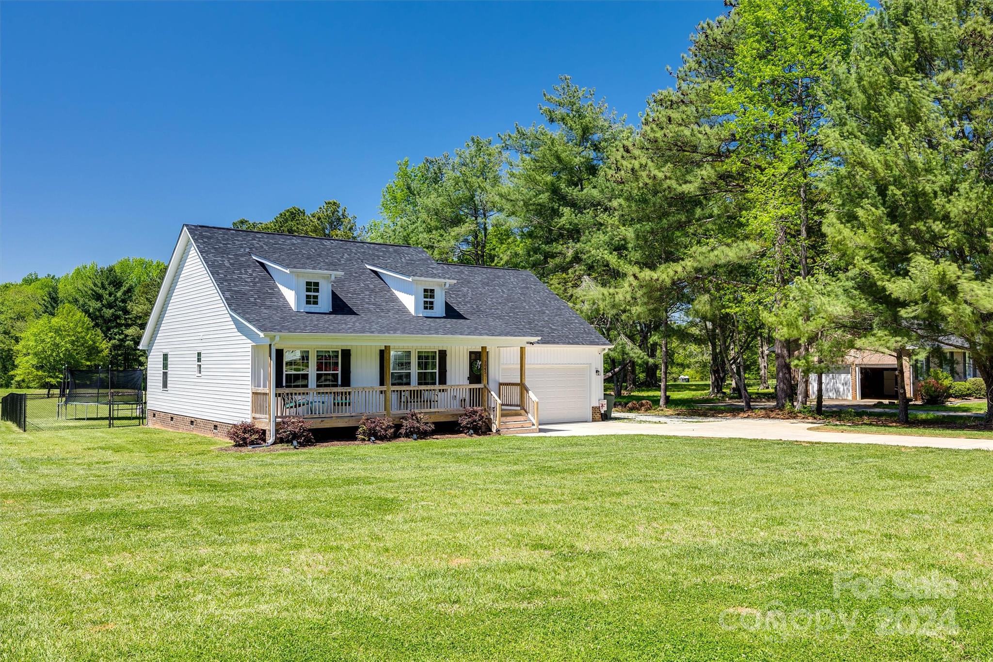 2045 Meadow Road Clover, SC 29710 - Photo 25 of 33 Gallery Image 25